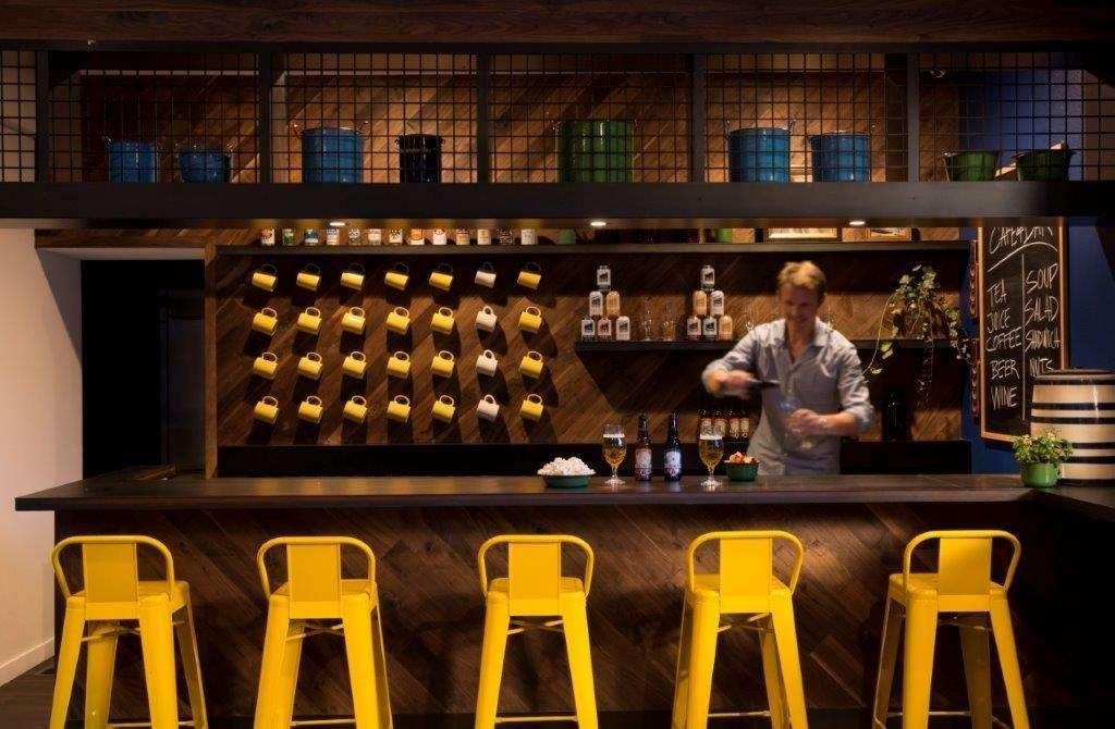 ホテル Basecamp ボウルダー インテリア 写真