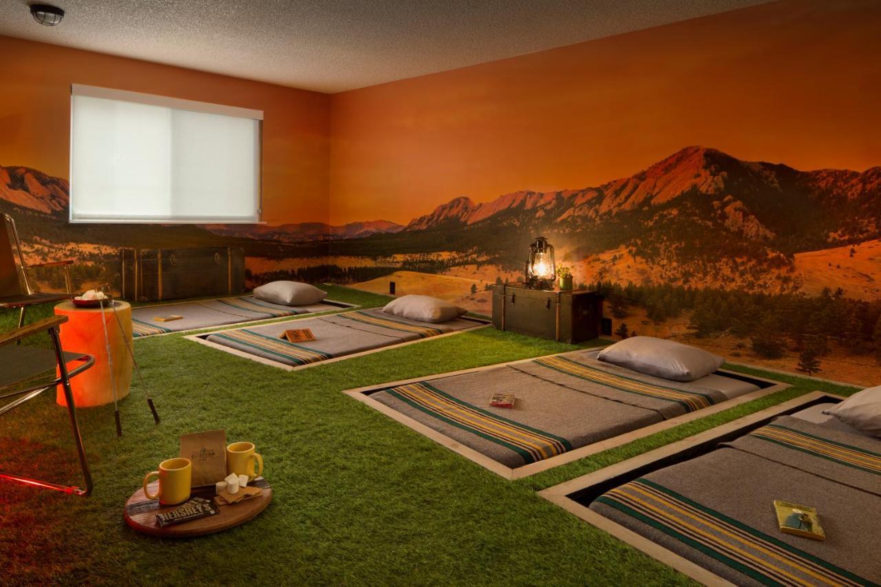 ホテル Basecamp ボウルダー エクステリア 写真